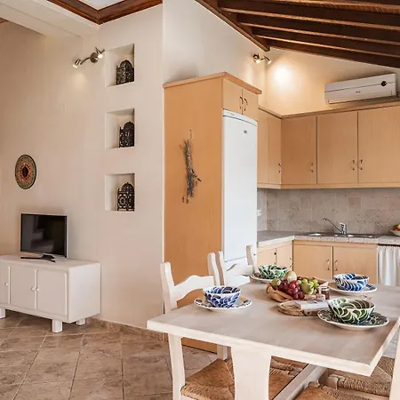 Fasolaki - Eco Residences Città di Skopelos